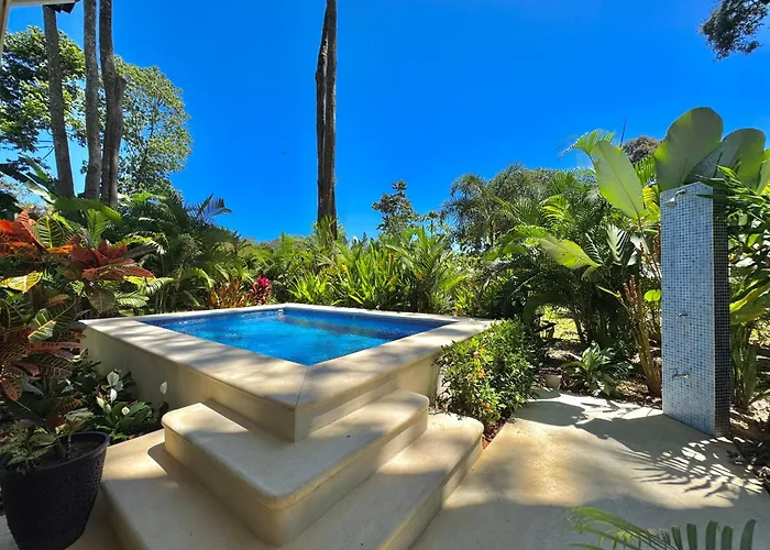 Herons Landing - Modern Jungle Villa
